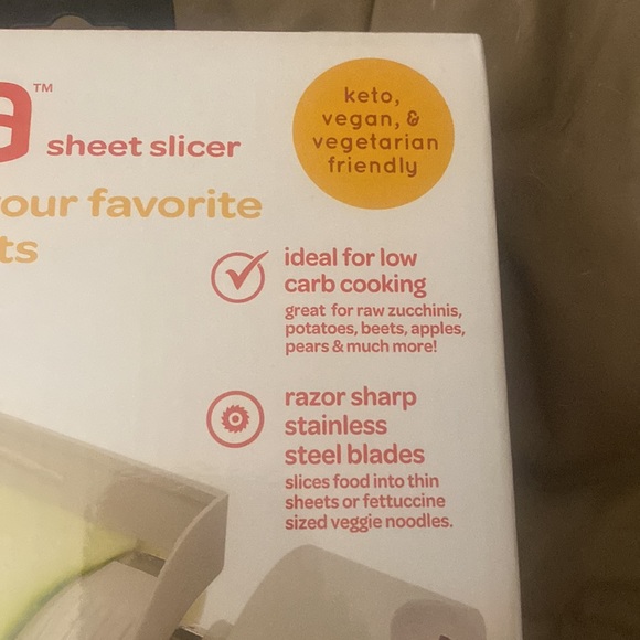 New in box, Vasta sheet slicer for veggies and fruits! Great Xmas gift! - Picture 3 of 6